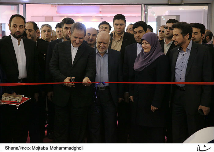 افتتاحیه دهمین نمایشگاه بین المللی ایران پلاست