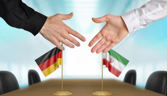 غول ماشین‌سازی آلمان آماده بازگشت به پتروشیمی ایران شد